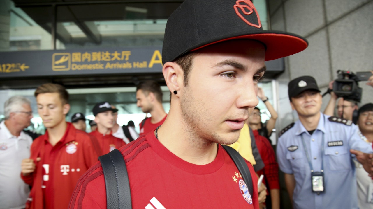 Loathing and accepting soccer's transfer window